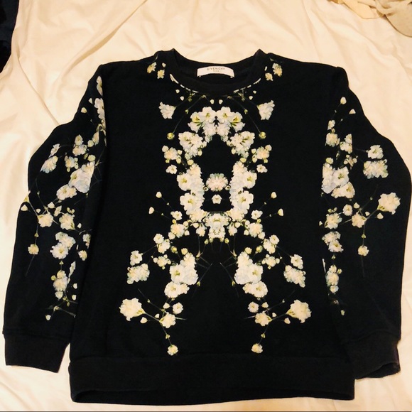 givenchy baby's breath sweater